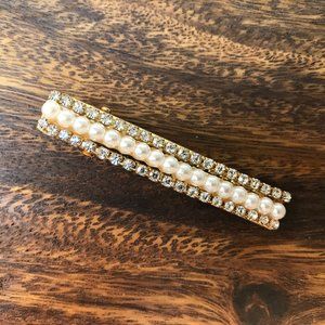 Faux Pearl/Rhinestone Embellished Alligator Clip S